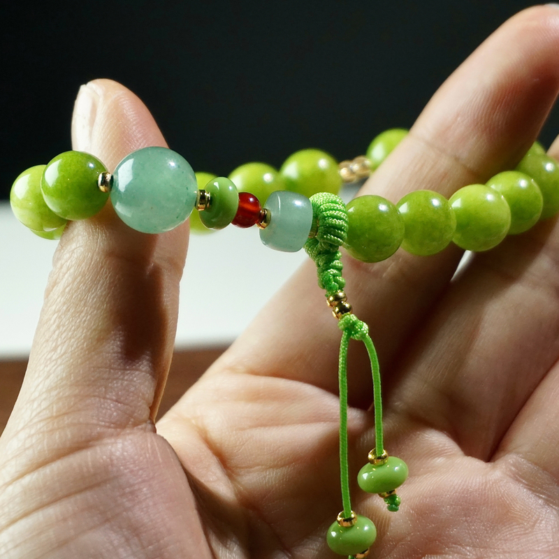 New Chinese-Style Natural Green Chalcedony Bracelet Paired with Green Aventurine, a Niche Design Bracelet, New Year Gift