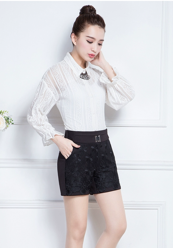 Quần short xuân hè 2018 mới dành cho nữ thời trang Hàn Quốc của những chiếc váy ren co giãn tự nhiên cho người mẹ tuổi trung niên mặc ở phía dưới thời trang nữ đẹp