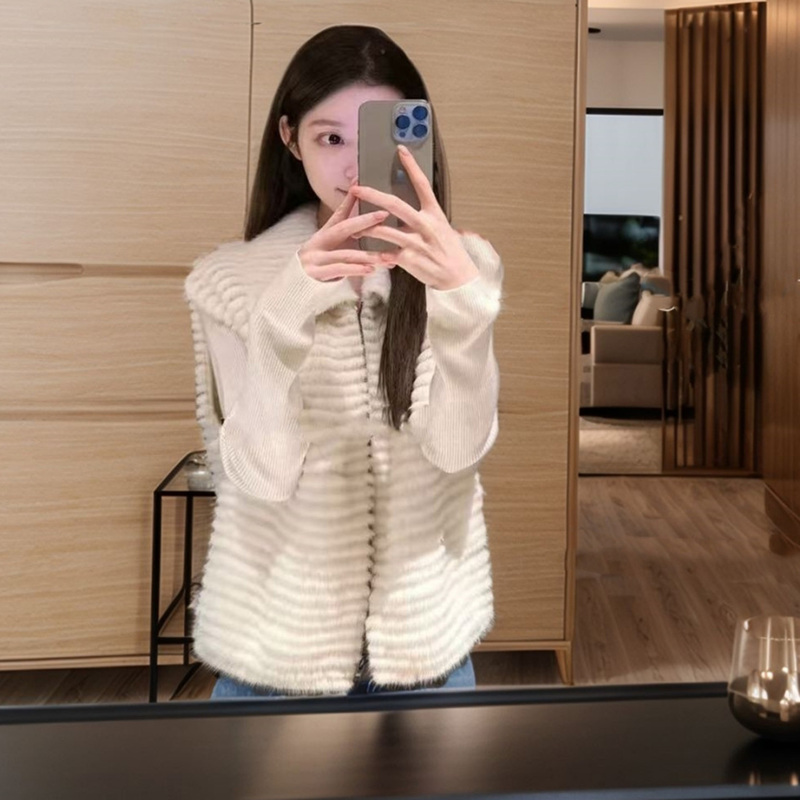 Autumn and Winter Eco-Friendly Mink Vest Fur Coat for Women, Striped Craft Lapel Short Fur Top, Young Style Fashion