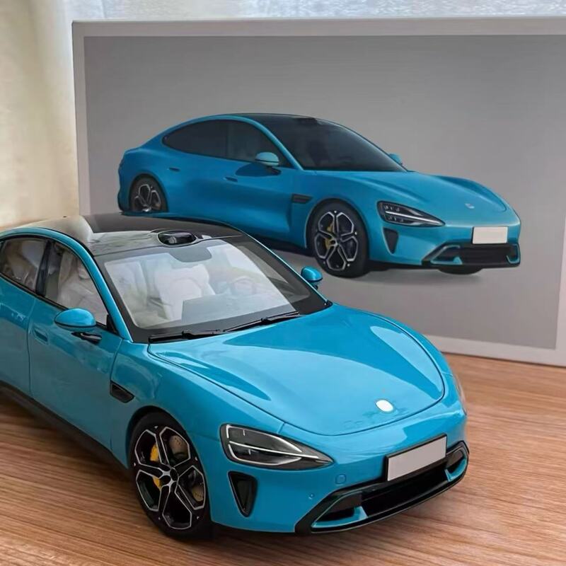 Su7 Alloy Car Model, Fully Openable Car Model, Alloy Body, Four-Wheel Shock Absorbers with Sound and Light, Toy Ornament