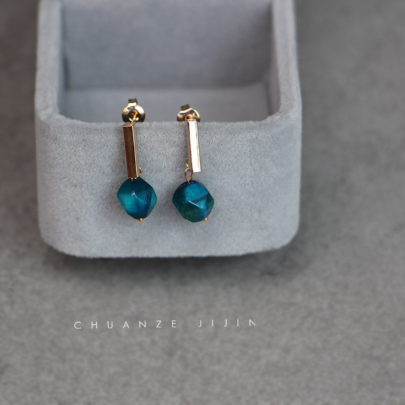 Blue Danube Peacock Blue Green Pine Stone Tiger Eye Stone Custom Ear Pin 18K Bag Gold Ear Hook Earring Retro Style