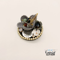South Korea Xiangfeng brooch Joker gray wool flower zircon crystal brooch womens coat cardigan handmade pin