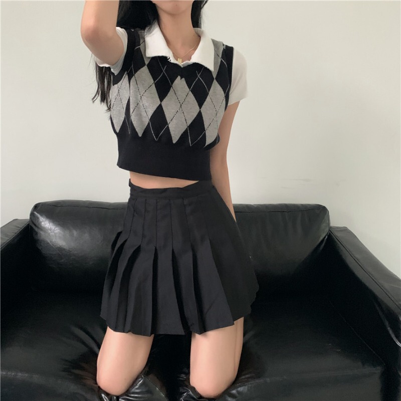 Lattice Knit Vest Women's Spring and Autumn 2024 New V-Neck Short Retro College Style Outerwear Vest Lattice Knit Vest Women's Spring and Autumn 2024 New V-Neck Short Retro College Style Outerwear Vest