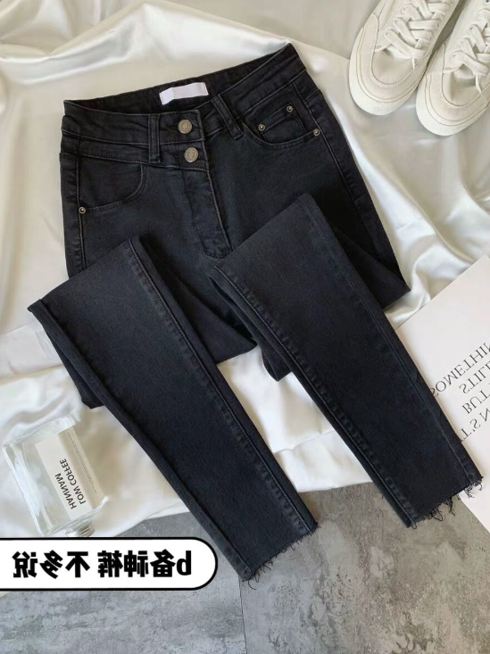Brand discount stores, shopping malls, women's clothing, foreign trade shears, high waist, two buttons, raw edge jeans, cigarette pants