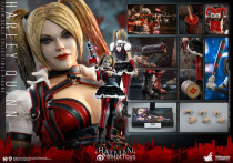 HotToys HT VGM41 1 6 Batman Aacham Cavaliers clown female Halle Quinn to pick up a single