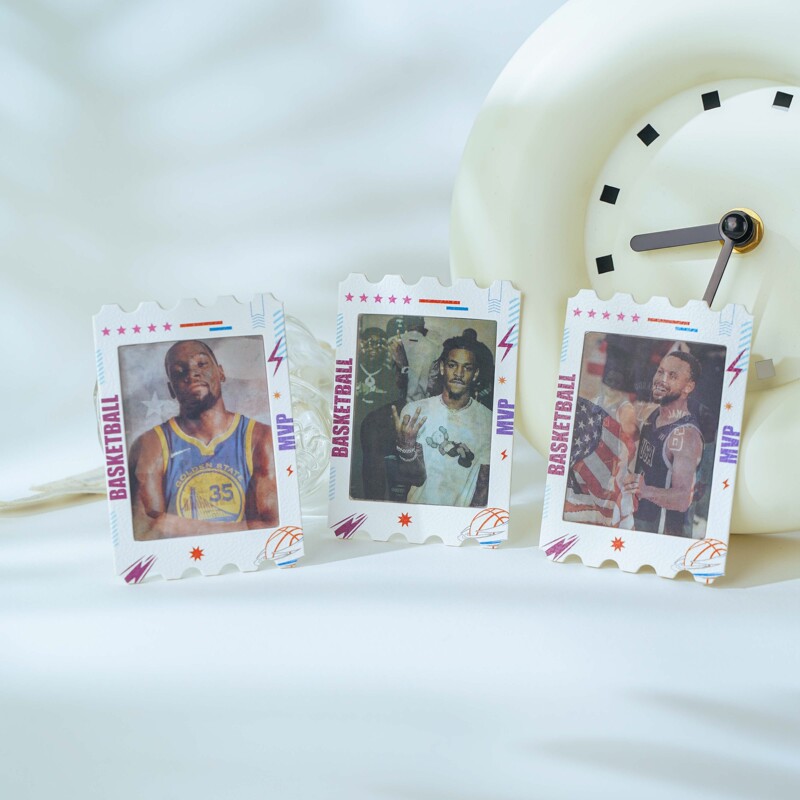 Basketball Star Holographic Card Pendant Keychain American Fan Merchandise Curry Irving Durant James Pendant
