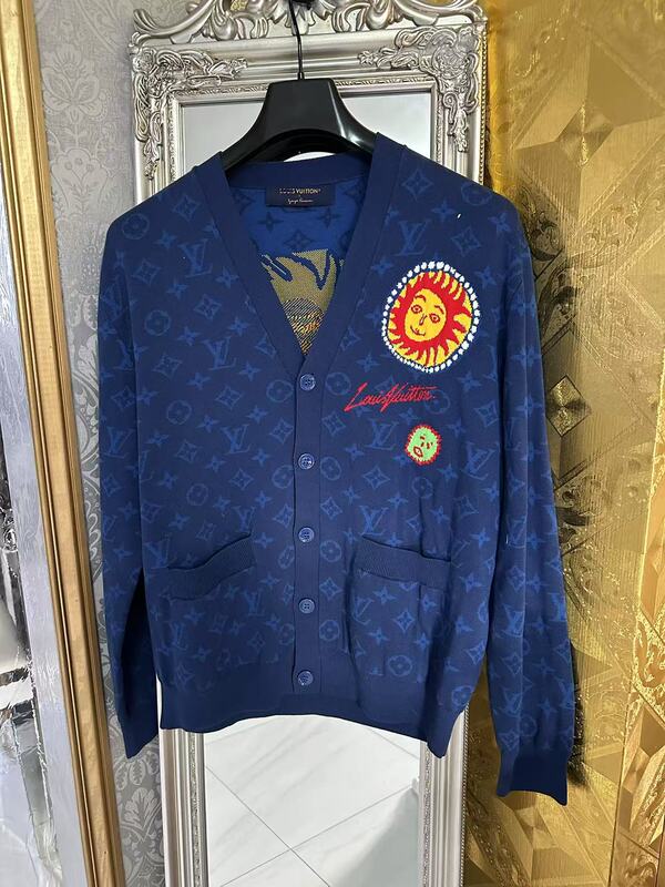 Popular Lv X Yayoi Kusama Collaboration Wool Cardigan, Suitable for Both Men and Women, In-Stock in China, Size S, Chest Circumference 110