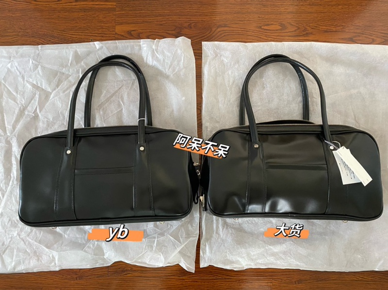 Qingshan Limited Edition Chuanjiu Uniform Bag Cdg Handbag Underarm Zipper Shoulder Bag College Style Bowling Bag Large Capacity
