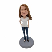 Customized soft clay doll live-action bobblehead doll birthday commemorative gift for girls casual T-shirt and jeans