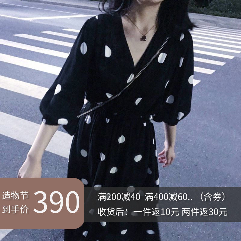 French dress women's 2021 summer new waist thin holiday beach skirt medium-long polka dot chiffon skirt