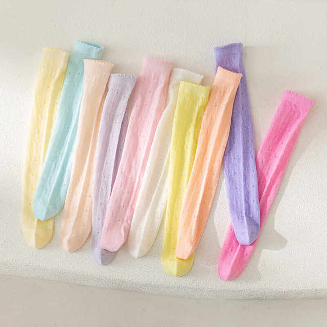 ຖົງຕີນບາງ ultra-lim summer ຂອງເດັກຍິງແມ່ນ breathable ແລະອ່ອນ