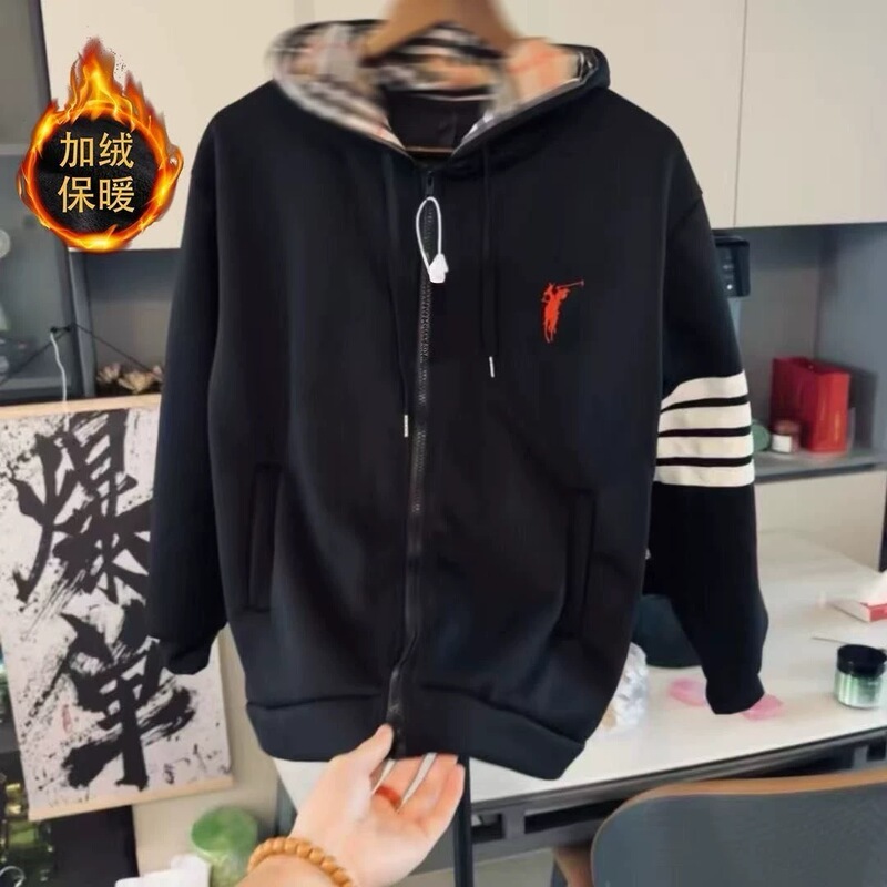 Autumn and Winter Pony Hooded Fleece Sweatshirt Unisex 2025 Retro Four-Stripe Embroidered Zipper Cardigan Jacket Autumn and Winter Pony Hooded Fleece Sweatshirt Unisex 2025 Retro Four-Stripe Embroidered Zipper Cardigan Jacket