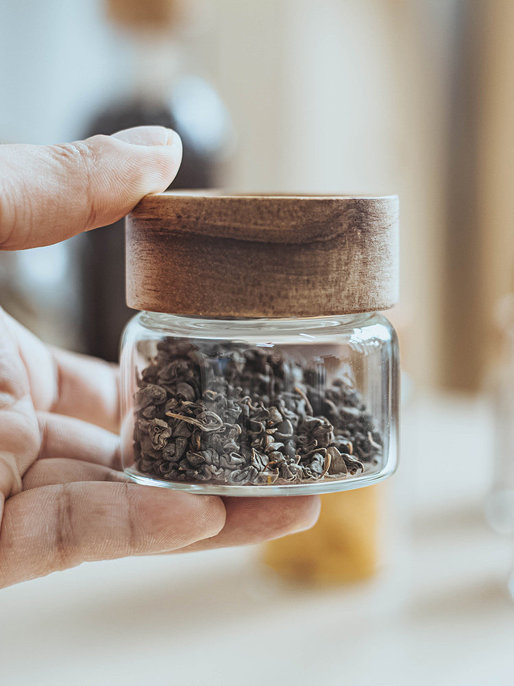 Small food-grade threaded lid glass storage jar tea coffee beans airtight jar kitchen round spice miscellaneous grain jar