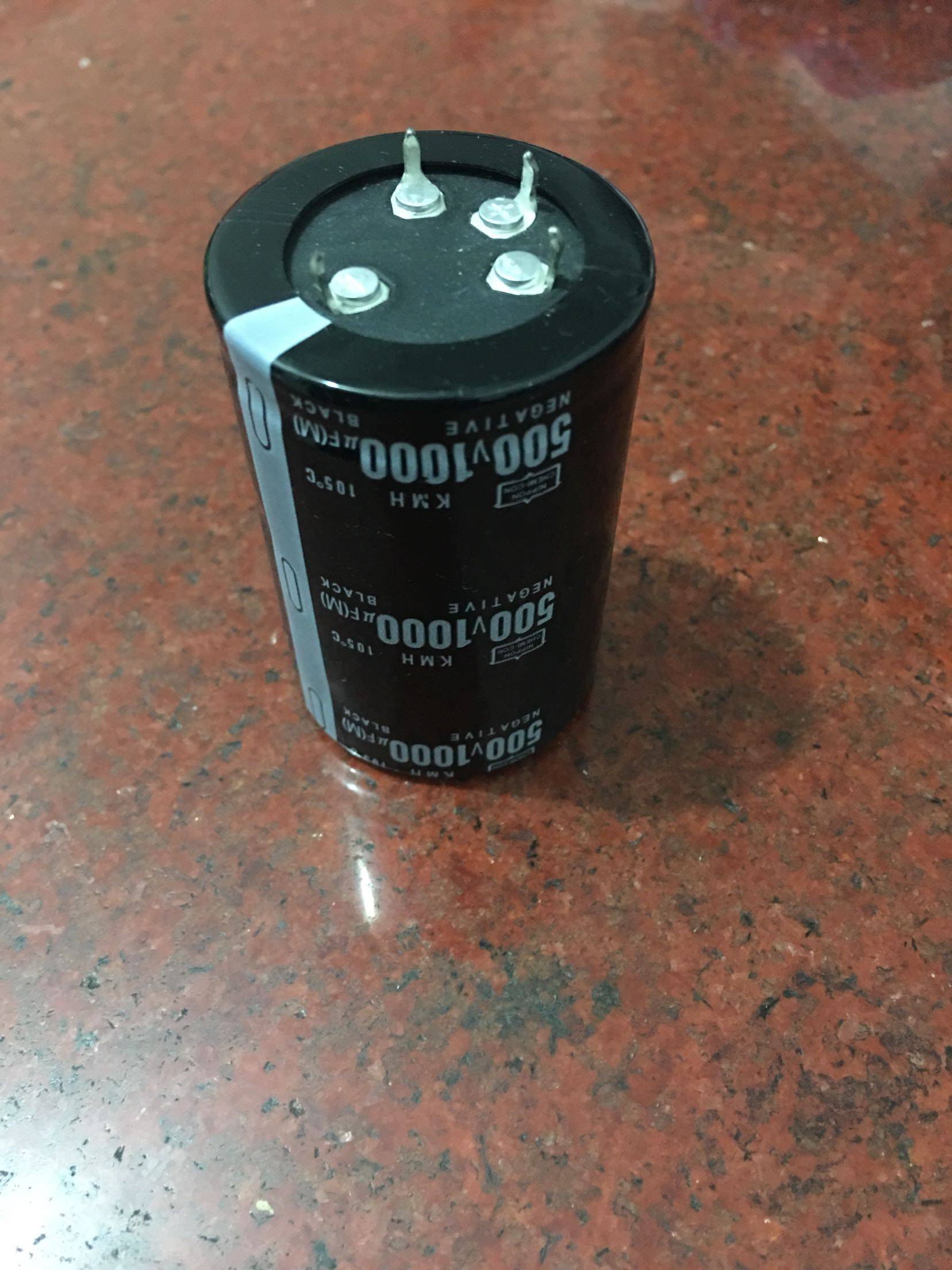 Black Kong 500v1000uf electrolytic capacitor volume 40x60