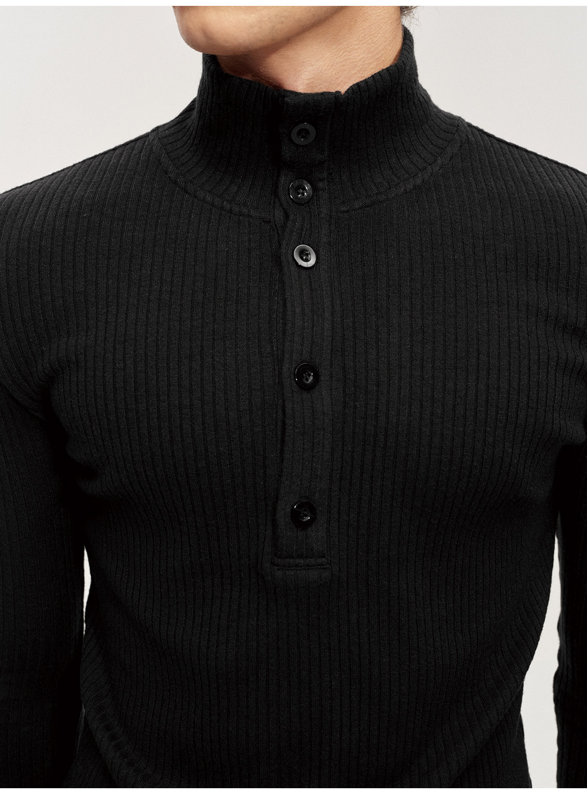 JCAESAR High-Neck Buttoned Slim Sweater