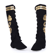 Red dance shoes with side flowers Mongolian boots cloth boots dance boots cloth ethnic shoes performance Tibetan boots high-end professional performance 2024