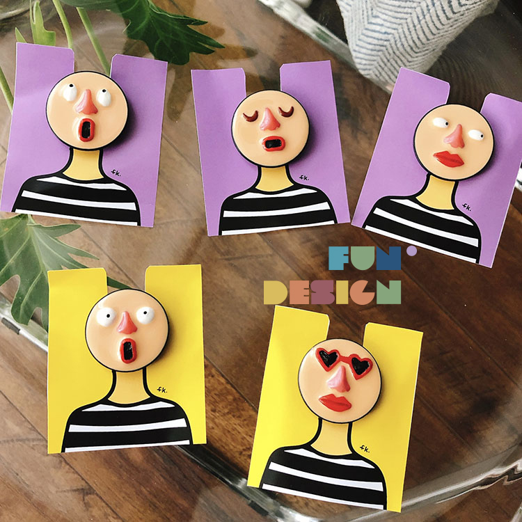 Thai designer hand-made three-dimensional funny funny face face boys and girls mobile phone holder couple