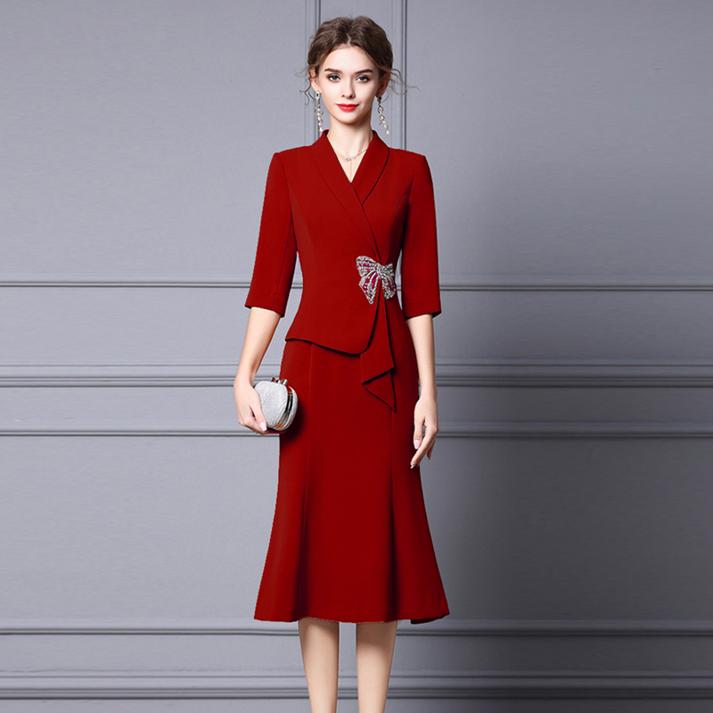 Wedding Mother-Of-The-Bride Dress, Elegant Banquet Dress, Wedding Celebration Dress for Mother-In-Law, Young Autumn and Winter Dress
