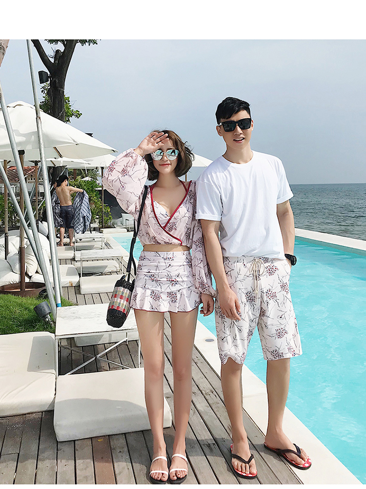 Cặp vợ chồng nhỏ tay dài bơi lội bikini ba mảnh giảm béo bụng tắm biển spa đôi tình nhân bơi - Vài đồ bơi 	đồ đôi đi biển cho mẹ và bé trai