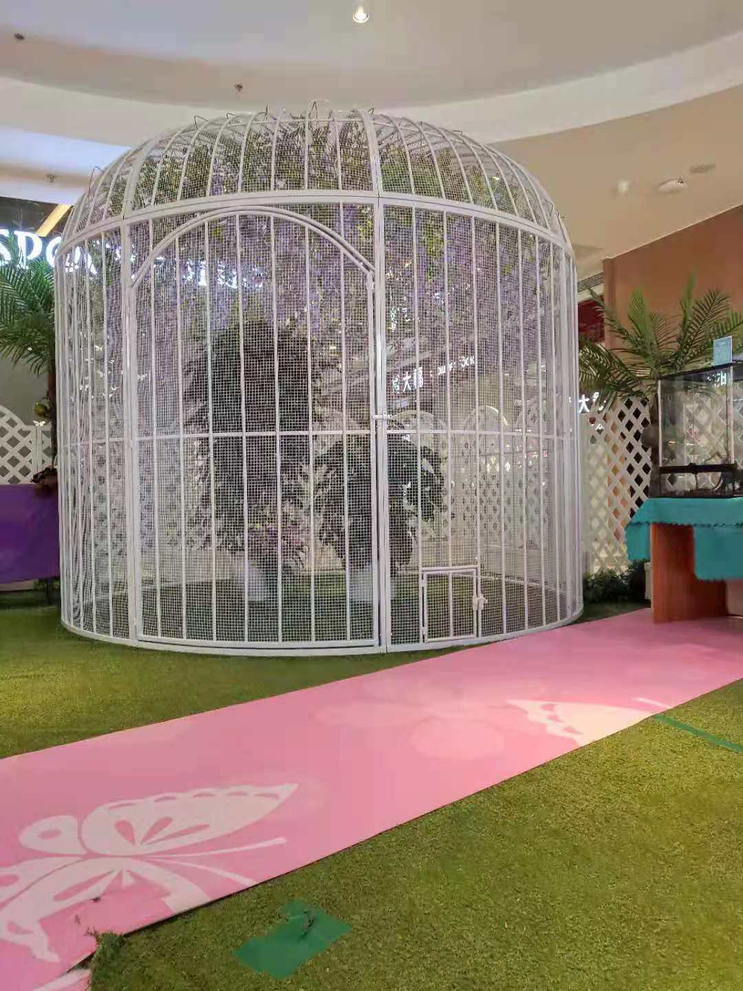 Mega Tiger Leather Parrot Bird Cage Large Size Metal Iron Art Outdoor Peacock Cage Large Outdoor Garnet Rabbit Cage