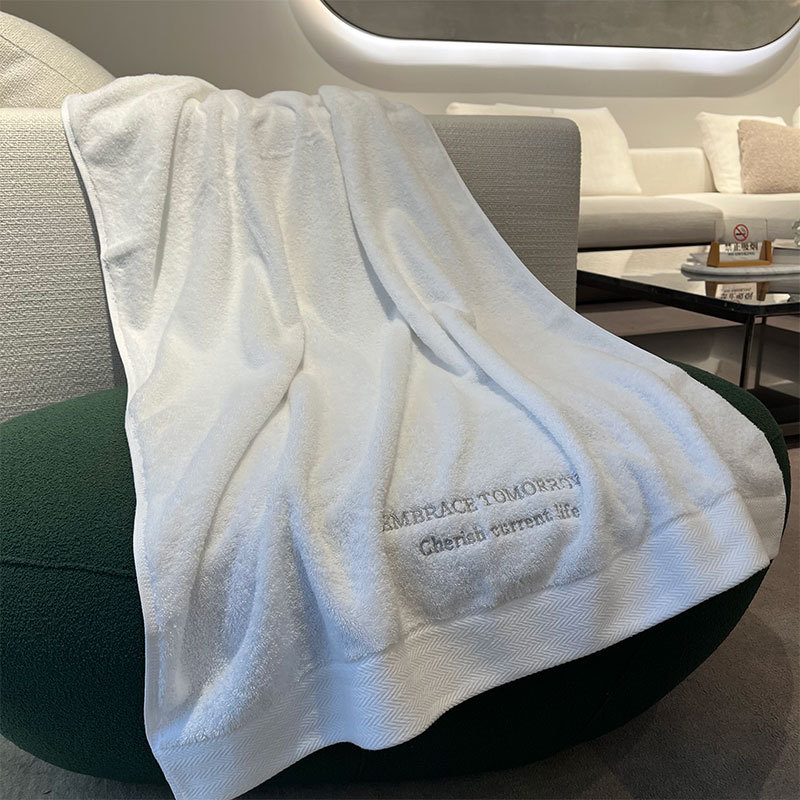 Hong Kong Mapping Pure Cotton Large Bath Towel Hilton Hotel Absorbent Heavy Thickened Oversized 700g Wrap-Around
