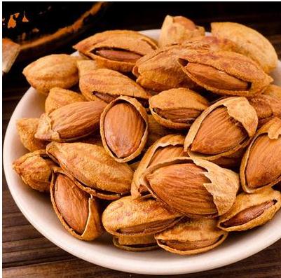 Xinjiang specialty thin skin hand peeled nuts fried goods large almond snacks Badan wood 500g packed in bulk full box batch