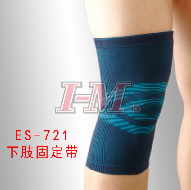 ES-721 knee fixation with protective knee elastic large stay-at-home available
