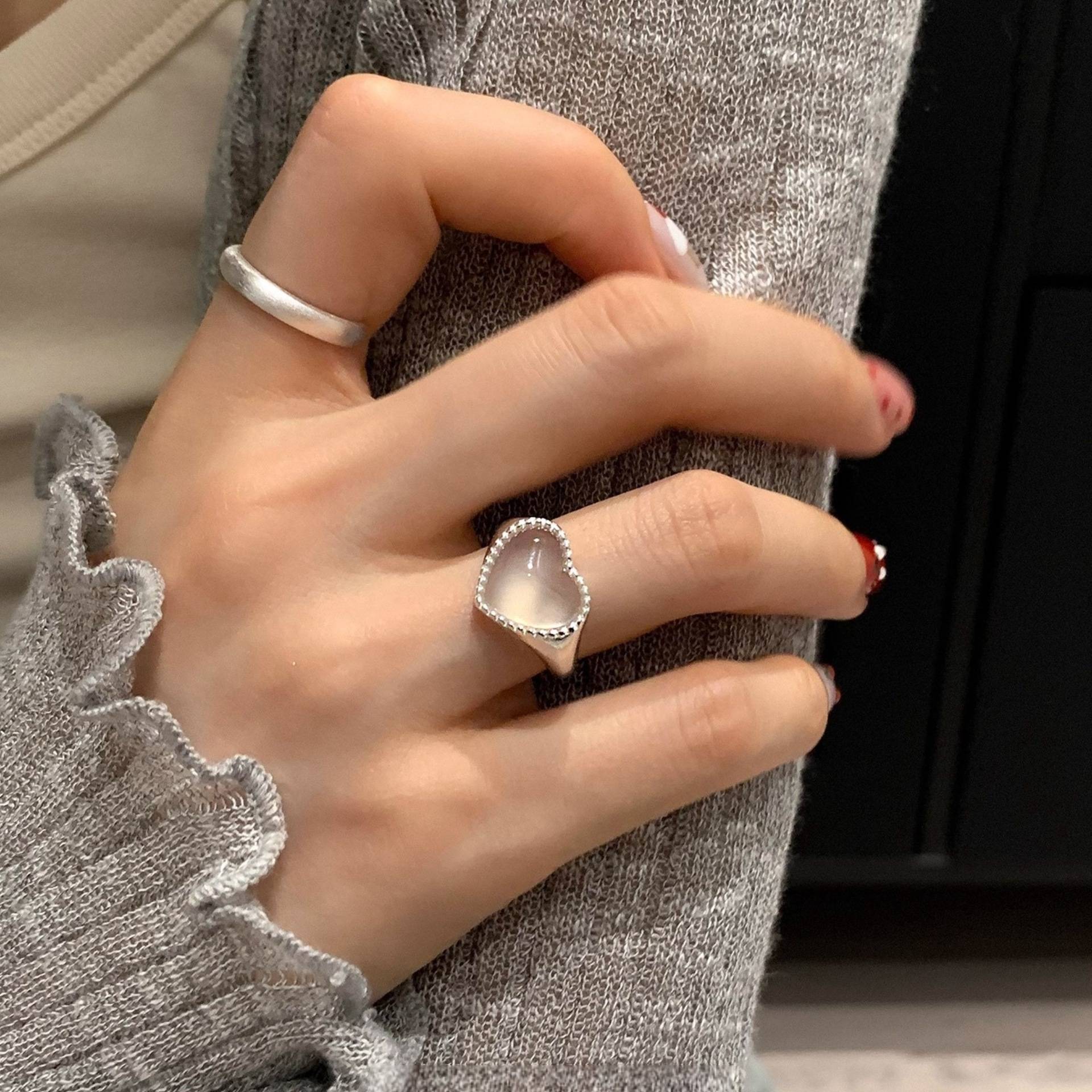 Sweet Love White Chalcedony Ring Women's Autumn and Winter New Style Light Luxury Versatile Temperament High-end Adjustable Index Finger Ring