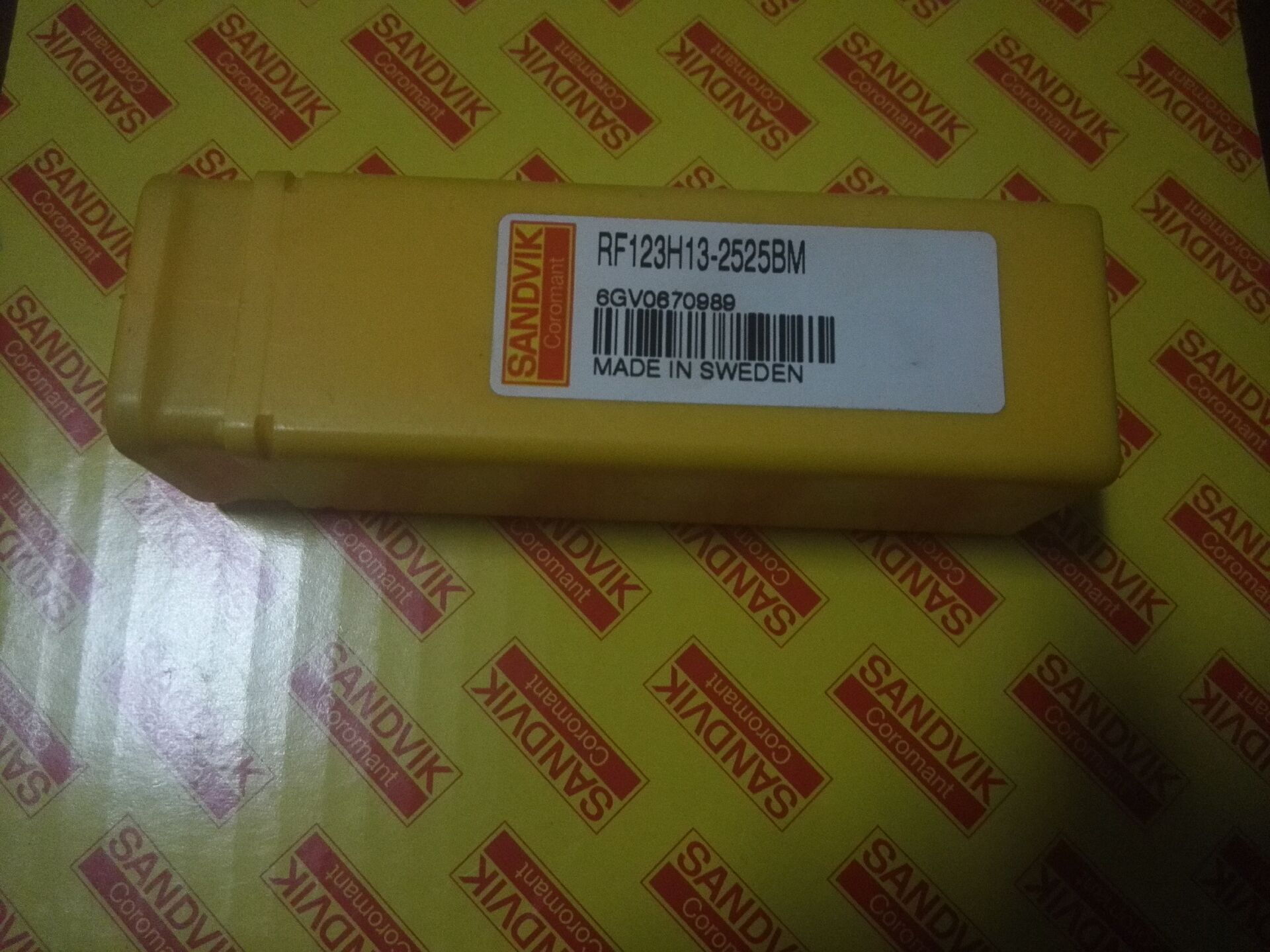 RF123H13-2525BM high-end mountain tevik SANDVIK cut off the knife-lever-cutting edge for sale