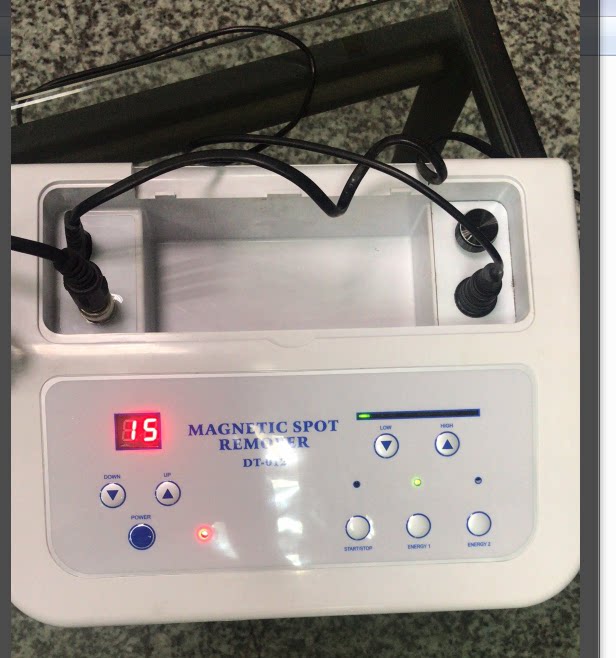 Dongtian magnetic wave with spot spot spot Purified skin 2 seconds Red Blood Windsor 2 function DT-012K