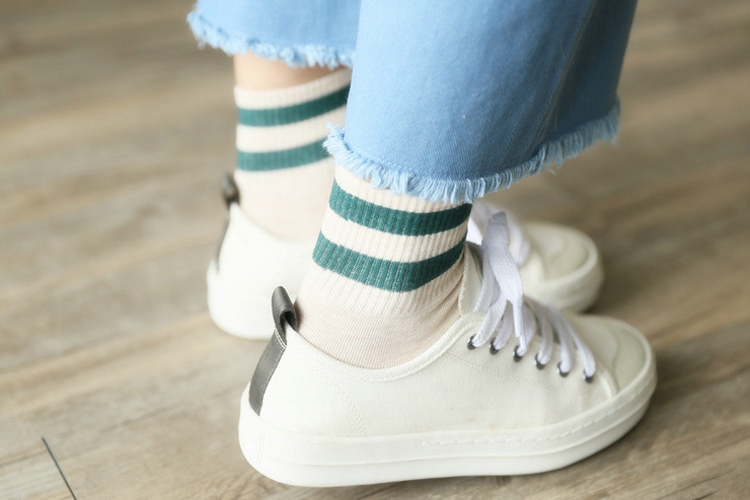 Hai vớ vớ nữ mùa hè vớ ống Nhật Bản mùa xuân và mùa thu đại học gió cotton hoang dã vớ sinh viên Hàn Quốc - Vớ hàng tuần tất đùi cá tính