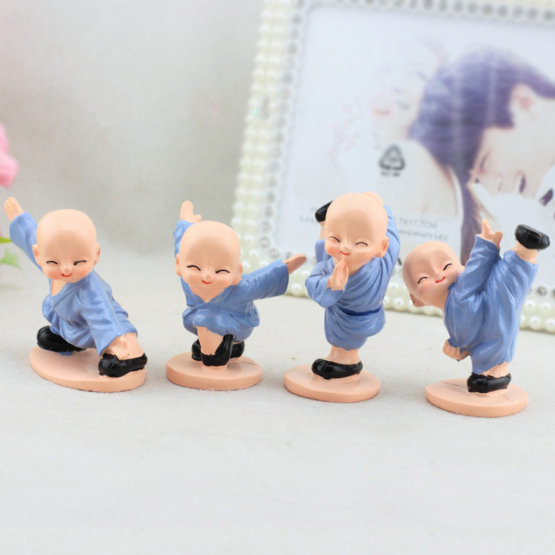 Teacher's Day gift cute little monk Shaolin kung fu boy resin small man paparazzi car decoration pendulum