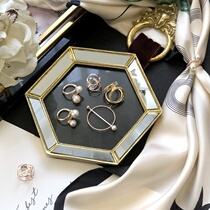 Multifunctional silk towel buckle versatile ring buckle square scarf buckle shawl buckle