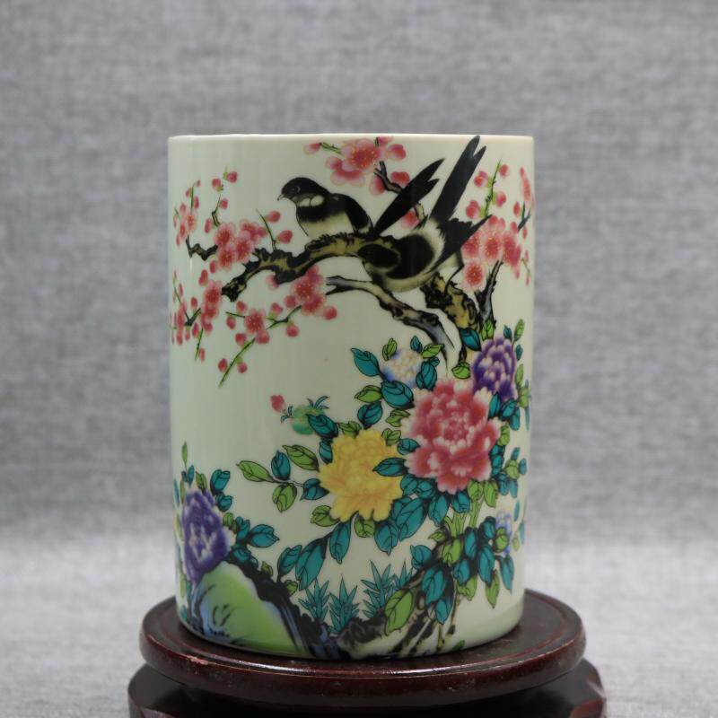 The Qing Tongzhi Pink Flower Bird pen holder Wen house supplies antique and fun antique porcelain decorations vintage swing pieces collection