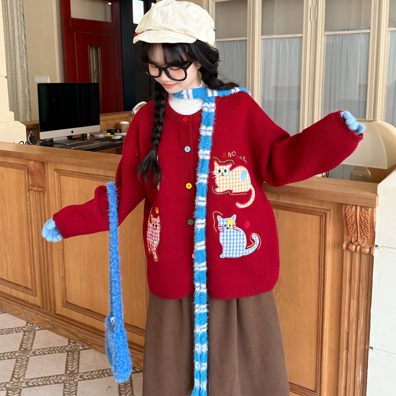 April Tea Winter【Cat Planet】Embroidered Cat Knitted Cardigan Sweater Loose Red Early Autumn Lazy Coat April Tea Winter【Cat Planet】Embroidered Cat Knitted Cardigan Sweater Loose Red Early Autumn Lazy Coat