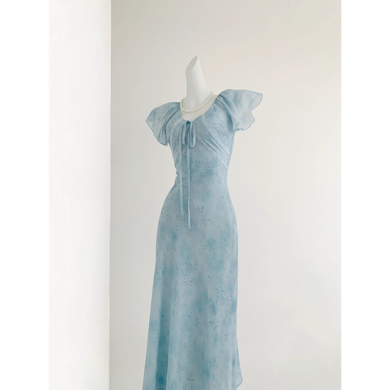 【Ice Blue Tide】Light-Sleeve Holiday Style Flutter-Sleeve Floral Dress, Spring and Summer French Long Dress, Sky Blue and Bright 【Ice Blue Tide】Light-Sleeve Holiday Style Flutter-Sleeve Floral Dress, Spring and Summer French Long Dress, Sky Blue and Bright