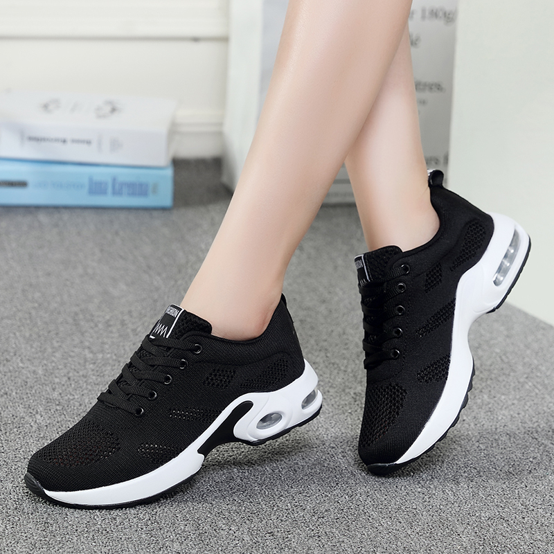 2026 Spring Non-Slip Breathable Mesh Tennis Shoes for Men, Women, and Children's Badminton Shoes, Black 2026 Spring Non-Slip Breathable Mesh Tennis Shoes for Men, Women, and Children's Badminton Shoes, Black