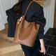 High-end vintage woven tote bag shoulder commuter bag