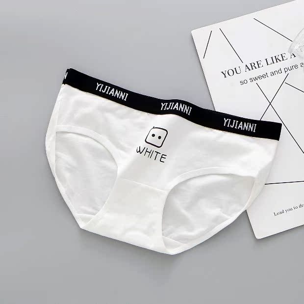 Đồ lót nữ màu đen và trắng tóm tắt cotton hộp quà thấp eo cô gái học sinh trung học lớn trẻ em học sinh trung học bông quần lót thể thao