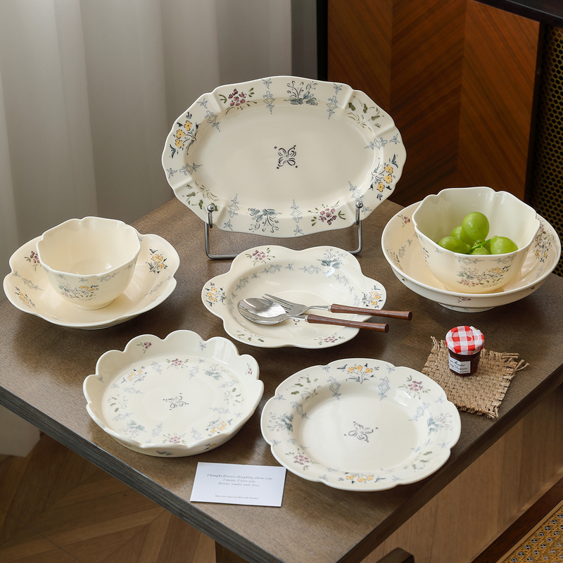 Vintage Ceramic Bowl and Plate Set with Floral Underglaze Design, High Aesthetic Value Tableware for Home Use, Wedding, or Housewarming