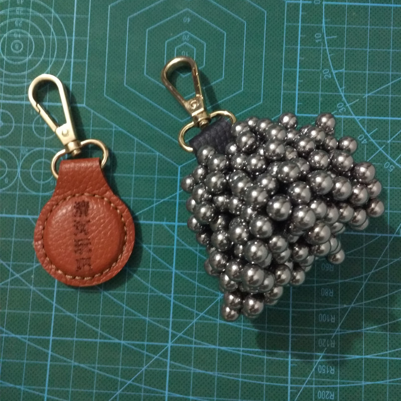 Slingshot competitive combat strong magnetic pendant Strong magnet flat leather strong magnetic ring