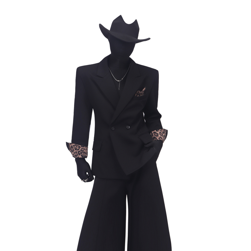 Blackclothes High-End Leopard Print Patchwork Casual Suit with Unique Lapel and Padded Shoulders for Men Blackclothes High-End Leopard Print Patchwork Casual Suit with Unique Lapel and Padded Shoulders for Men