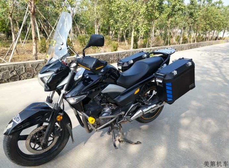Hộp bên nhôm GW250FS Benelli Jinpeng 502 Kawasaki 300X sửa đổi bên treo hộp đuôi nhôm hợp kim ba hộp - Xe gắn máy phía sau hộp cốp sau xe máy
