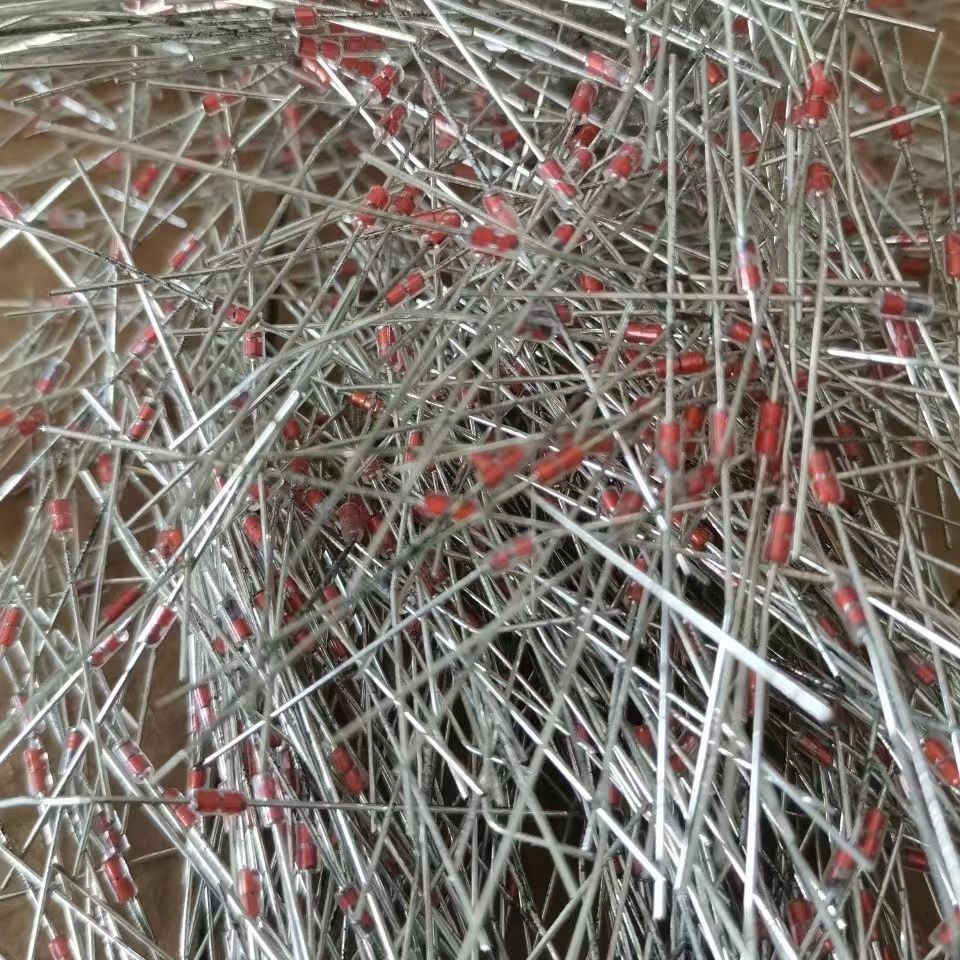 MF58 3950 NTC电磁炉温度传感器 K数随机多种混装玻封型热敏电阻
