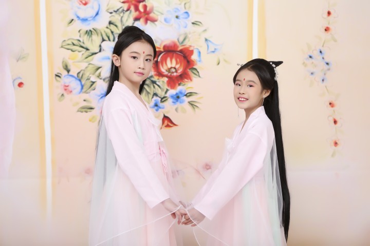 Trẻ em Hanfu nữ cải tiến trang phục công chúa phong cách Trung Quốc trang phục cô gái cổ tích trang phục khiêu vũ mát mẻ trang phục biểu diễn sân khấu cho bé