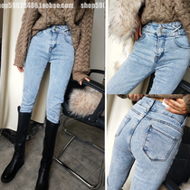 Thin velvet thin fashion light blue and white high-waisted jeans womens 2019 winter thickened wild nine-point pants tide