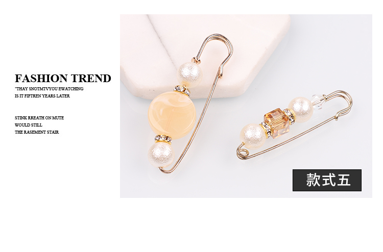 Hàn Quốc không khí đơn giản ngọc trai trâm cài áo len nữ pin pin pin cố định áo khoác lông phù hợp - Trâm cài ghim cài áo cao cấp