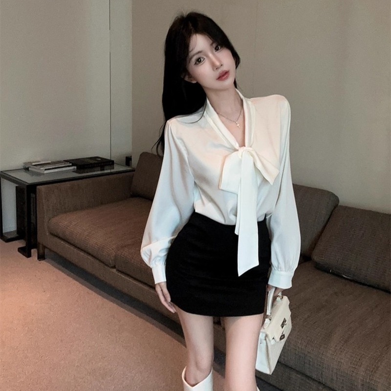2026 Spring and Autumn New French Style Long Sleeve Satin Shirt Women's Slim Fit Bodycon Short Skirt Suit Workwear
