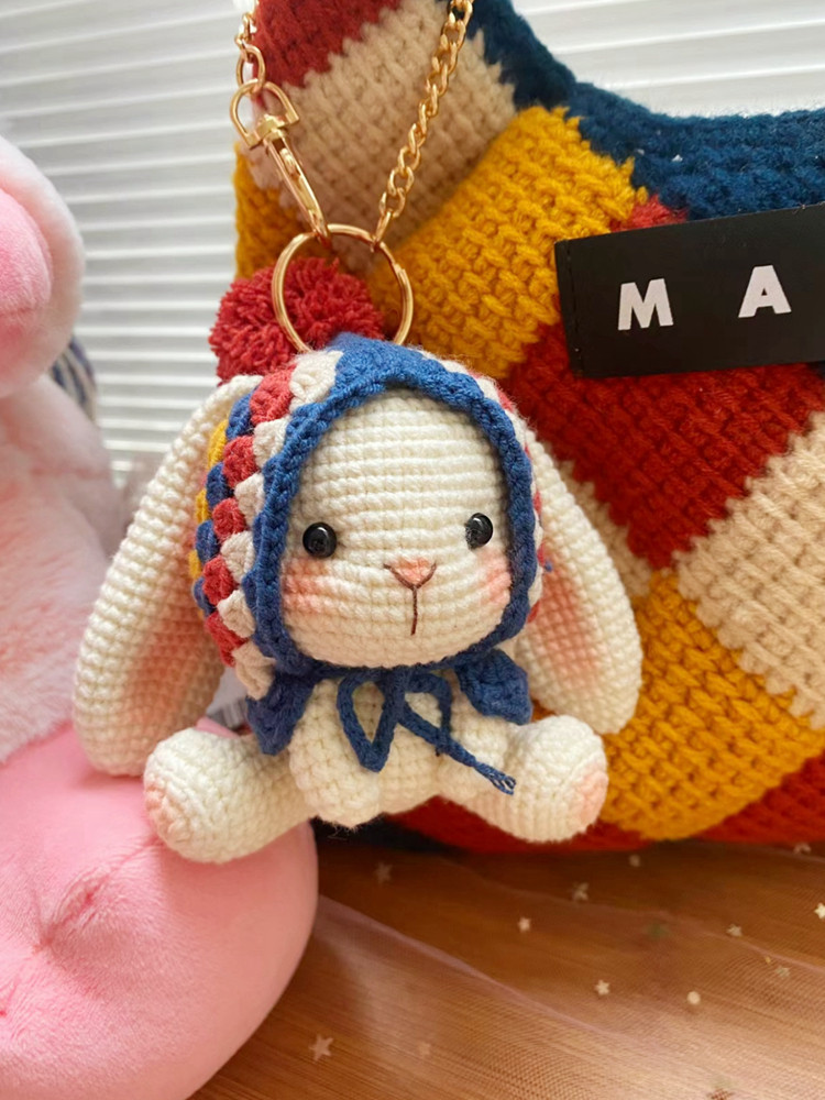 Diy hand-knitted lop-eared rabbit doll wool crocheted retro granny rabbit pendant material package small gift