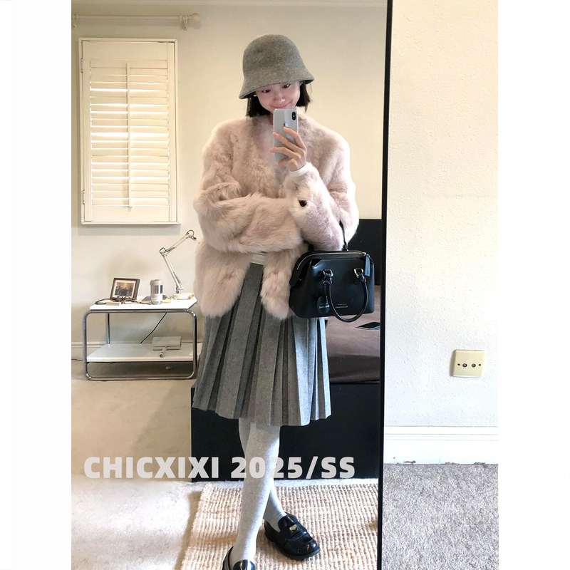 Chicxixi 25Aw Ice Point Rum Autumn/Winter Atmosphere Fur-Integrated Pink Faux Fur Coat Chicxixi 25Aw Ice Point Rum Autumn/Winter Atmosphere Fur-Integrated Pink Faux Fur Coat